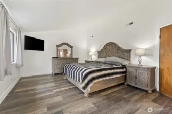 Large primary bedroom