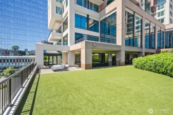 Convenient Guest Parking: Never worry about hosting again with 14 designated guest parking spaces, a rare and valuable amenity in downtown Bellevue.