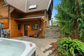 Relax and Recharge in Privacy