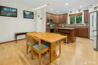 Dining area ideal for hosting or casual weeknight dinners.