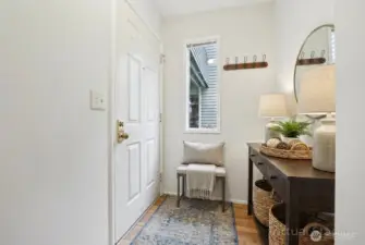 Entry - virtually staged