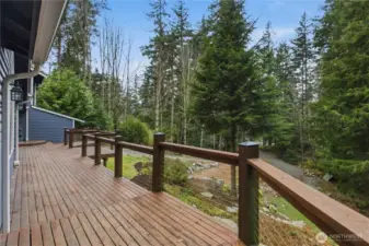 Enjoy your evenings in the privacy of your front yard