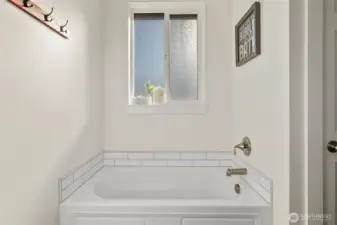 Oversized soaking tub