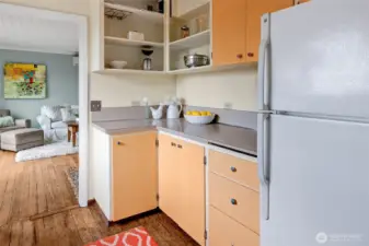 ~lots of counter space
