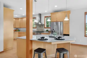 Large Island with Sink