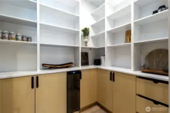Walk in Pantry