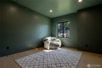 Fourth Bedroom or Office Space