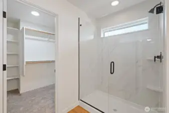 Walk-in shower, huge walk-in closet