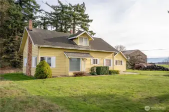 Welcome to 1925 Hampton Rd. Homestead