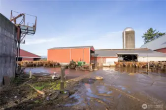 There is a 6 million Gallon lagoon and 400,000 water gallon and also the concrete tank