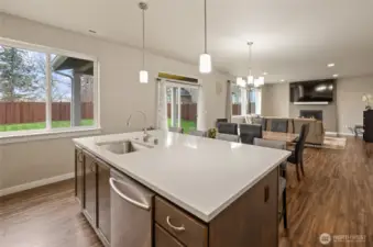 Lots of kitchen storage