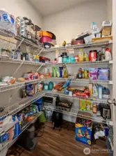 Walk in pantry