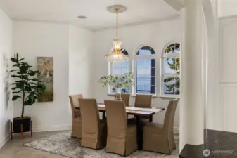 Host unforgettable meals in a space that blends elegance and function.