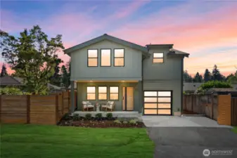 Stunning, custom 1443sqft standalone new construction home on a 2694sqft lot with large grassy yard.  4 bedrooms, 2.5 baths, and garage parking all in Seattle's desirable Broadview neighborhood.  Come make this incredible new build home.