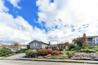 Peaceful neighborhood setting.