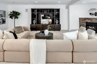 An entertainer's dream, this expansive 1600-square-foot of entertaining and gathering space with soaring ceilings, sophisticated full bar, private wine cellar and more! - Designed to host and gather, this space is sure to create unforgettable memories!