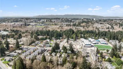 Close to schools, shopping, park n ride, freeways and more!