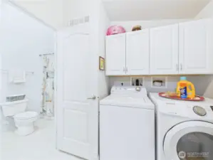 Washer and dryer conveys with the home.