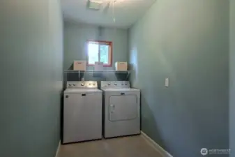 Landry room on main floor