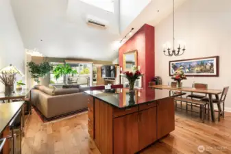 Large kitchen island for all to gather!