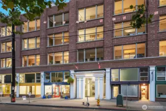 Welcome to The Florentine!