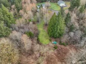 You can see how private the lot is with the vegetation.