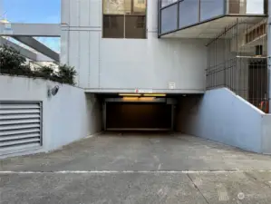 Easy entrance to garage