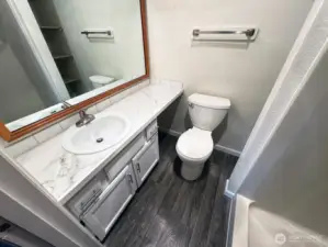 updated 3/4 bath