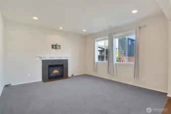 Living Room, Gas Fireplace