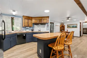 Perfect size kitchen for entertaining