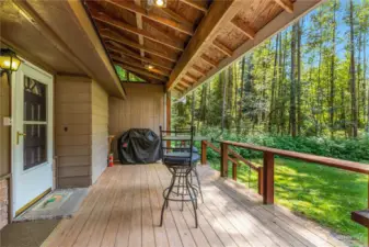 Enjoy the outdoors on the lovely deck