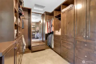 walk in closet