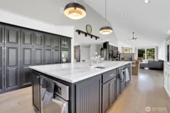 two separate built in ovens, conventional and convection
