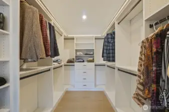 Walk in Closet