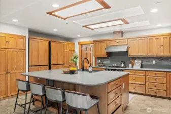 Spacious kitchen with Viking appliances and island seating