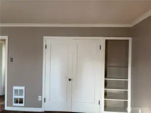 221 - Murphy Bed