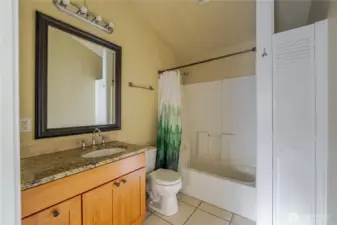 Unit A Full Bathroom