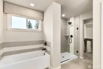 Disclaimer Secondary photos of same floor plan on different lot in different community: Photos are from another Warren, finishes, upgrades, and features may vary.