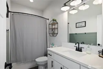 Main full bathroom