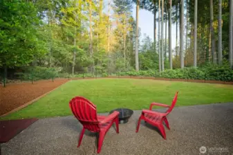 WOW!! How about relaxing here?!?!