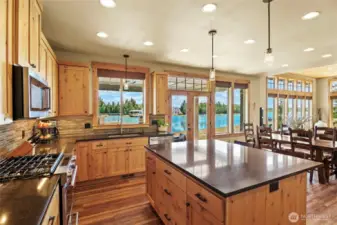 Kitchen w/lake view