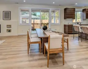 Kitchen with eating space/dining area