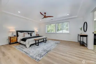 Spacious Primary suite on 2nd level