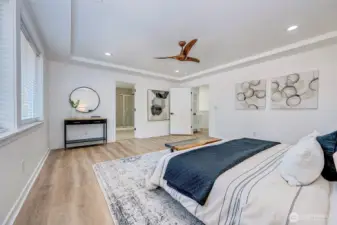 Primary suite with ensuite bathroom