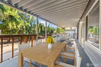 Virtally Staged front porch