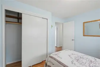 Well proportion third bedroom complemented by a generous closet, providing excellence storage and funtionality.