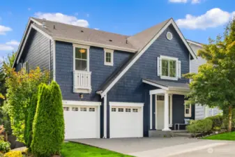 Freshy Updated Home in Desired Lakemont Place Neighborhood