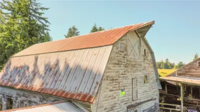 MASSIVE Barn~