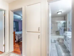 Entry hall into kitchen