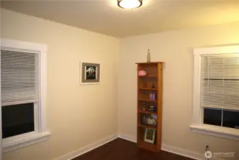 South bedroom -Main